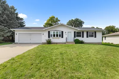 1028 W Meadows Drive, Freeport, IL 61032 - Photo 1