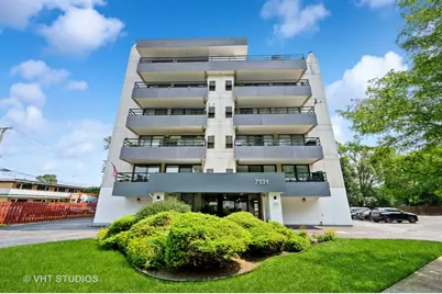 7131 N Caldwell Avenue #5S, Chicago, IL 60646 - Photo 1
