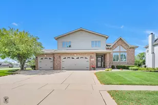 15553 Lakeview Dr, Manhattan, IL 60442 - Photo 1