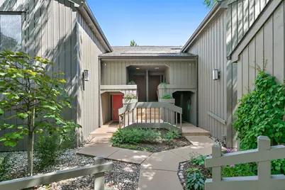 321 Shoreline Road #D, Lake Barrington, IL 60010 - Photo 1