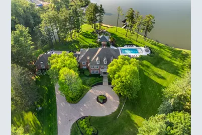 92 Hawthorne Road, Barrington Hills, IL 60010 - Photo 1