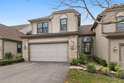 164 Chatsworth Circle, Schaumburg, IL 60194 - Photo 1