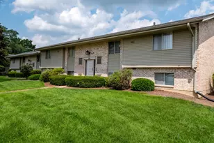 1336-1338 S 14th St, Saint Charles, IL 60174 - Photo 1