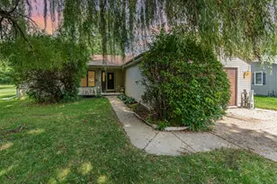 653 Eunice Cove, Lake Holiday, IL 60552 - Photo 1