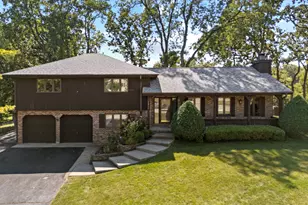 2011 Bryn Mawr Ct, Johnsburg, IL 60051 - Photo 1