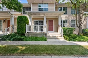 1232 Walnut Glen Dr, Crystal Lake, IL 60014 - Photo 1