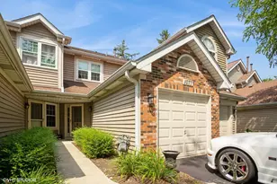 1077 Lakewood Cir, Carol Stream, IL 60188 - Photo 1