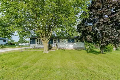 25203 N 2175 East Road, Lexington, IL 61753 - Photo 1