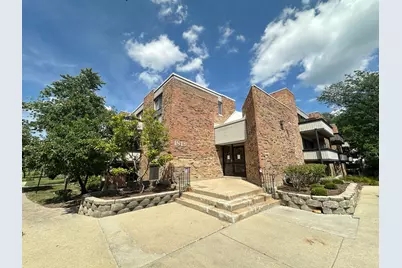 1813 Hemlock Place #209, Schaumburg, IL 60173 - Photo 1