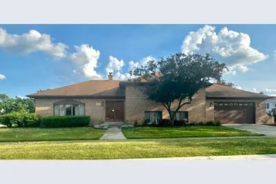 10531 Camelot Street, Westchester, IL 60154 - Photo 1