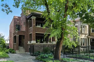 3042 W Palmer Blvd, Chicago, IL 60647 - Photo 1