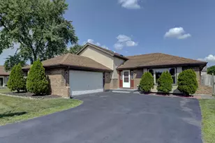 19139 Roy St, Lansing, IL 60438 - Photo 1