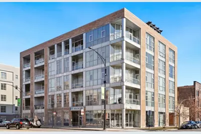 1550 W Cornelia Avenue #404, Chicago, IL 60657 - Photo 1