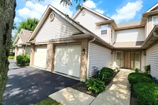1864 Grove Ave, Schaumburg, IL 60193 - Photo 1