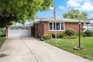 8830 W 92nd Pl, Hickory Hills, IL 60457 - Photo 1