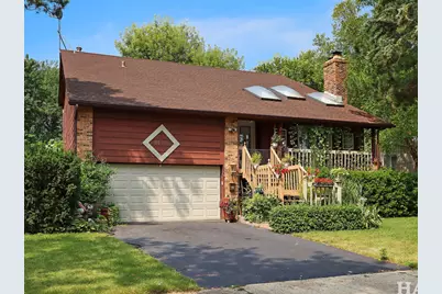 1400 N Pepper Tree Drive, Palatine, IL 60067 - Photo 1