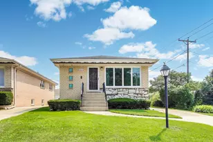 7615 N Oriole Ave, Niles, IL 60714 - Photo 1