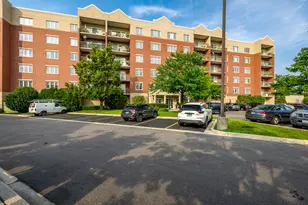 7450 Lincoln Ave, Skokie, IL 60076 - Photo 1