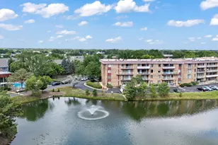 5450 Astor Ln, Rolling Meadows, IL 60008 - Photo 1