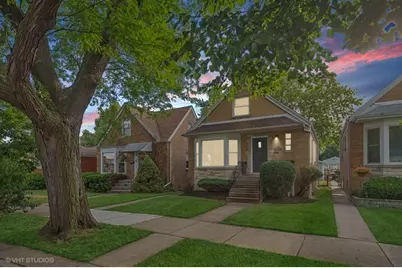 5406 N Mulligan Avenue, Chicago, IL 60630 - Photo 1