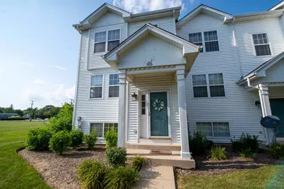 606 N Triumph Court, Hainesville, IL 60073 - Photo 1
