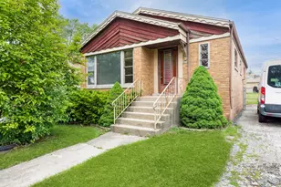 4224 W 109th St, Oak Lawn, IL 60453 - Photo 1