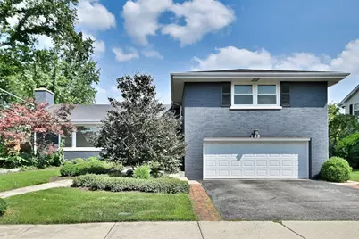 143 E Jackson Street, Elmhurst, IL 60126 - Photo 1