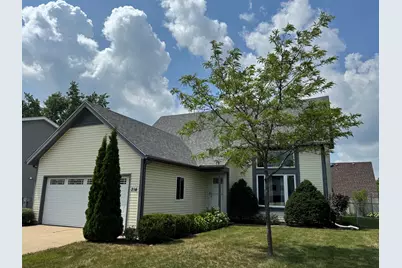 214 N Park Boulevard, Streamwood, IL 60107 - Photo 1