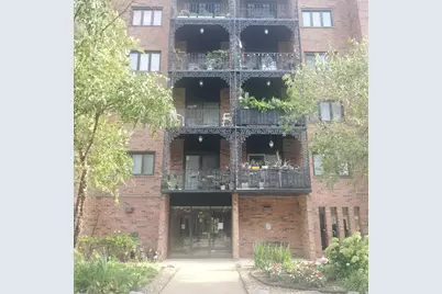 9331 Landings Lane #202, Des Plaines, IL 60016 - Photo 1