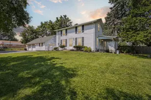 431 E 2nd St, Byron, IL 61010 - Photo 1