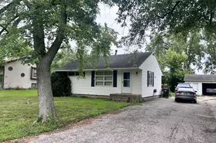 37941 N Harold Pl, Spring Grove, IL 60081 - Photo 1