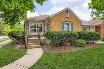 6157 N Lenox Avenue, Chicago, IL 60646 - Photo 1