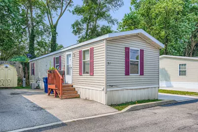 37 S Branch Road, Northfield, IL 60093 - Photo 1