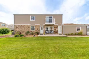 7957 163rd Pl, Tinley Park, IL 60477 - Photo 1