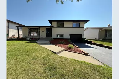 829 S School Street, Lombard, IL 60148 - Photo 1