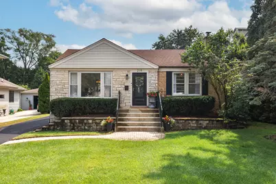 219 Middaugh Road, Clarendon Hills, IL 60514 - Photo 1