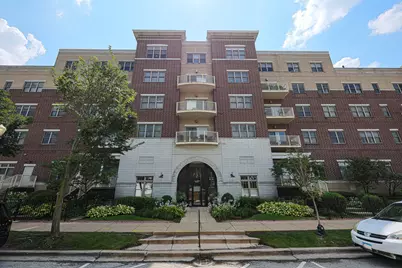 965 Rogers Street #302, Downers Grove, IL 60515 - Photo 1