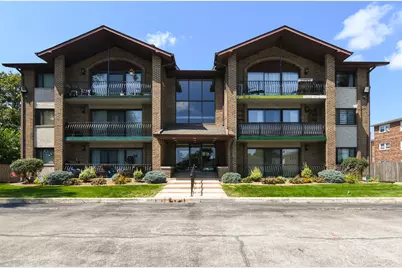 9051 S Roberts Road #307, Hickory Hills, IL 60457 - Photo 1