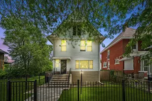 8719 S Racine Ave, Chicago, IL 60620 - Photo 1