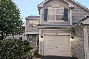 107 Capella Ct, Lake in the Hills, IL 60156 - Photo 1