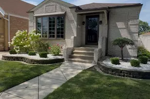 5646 S Normandy Ave, Chicago, IL 60638 - Photo 1