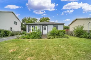 20772 N Elizabeth Ave, Prairie View, IL 60069 - Photo 1