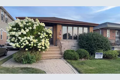 6225 W 63rd Place, Chicago, IL 60638 - Photo 1