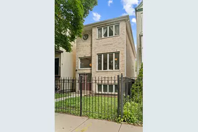 4515 N Drake Avenue, Chicago, IL 60625 - Photo 1