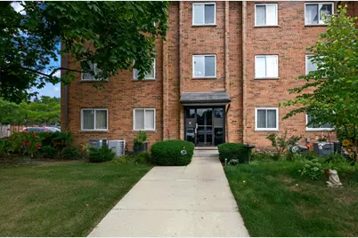 900 Casey Court #27-06, Schaumburg, IL 60173 - Photo 1