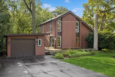 24135 N Lakeside Drive, Lake Zurich, IL 60047 - Photo 1