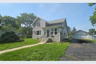 410 16th Street, Mendota, IL 61342 - Photo 1