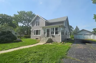 410 16th St, Mendota, IL 61342 - Photo 1