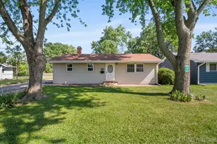 1817 Plum St, Aurora, IL 60506 - Photo 1