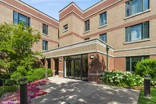 891 Central Ave, Highland Park, IL 60035 - Photo 1